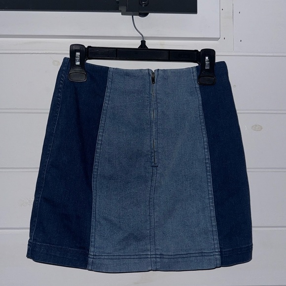 Free People Denim High Waisted Stretchy Blue Jean Mini Skirt Festival Boho Sz 4 - Picture 6 of 10